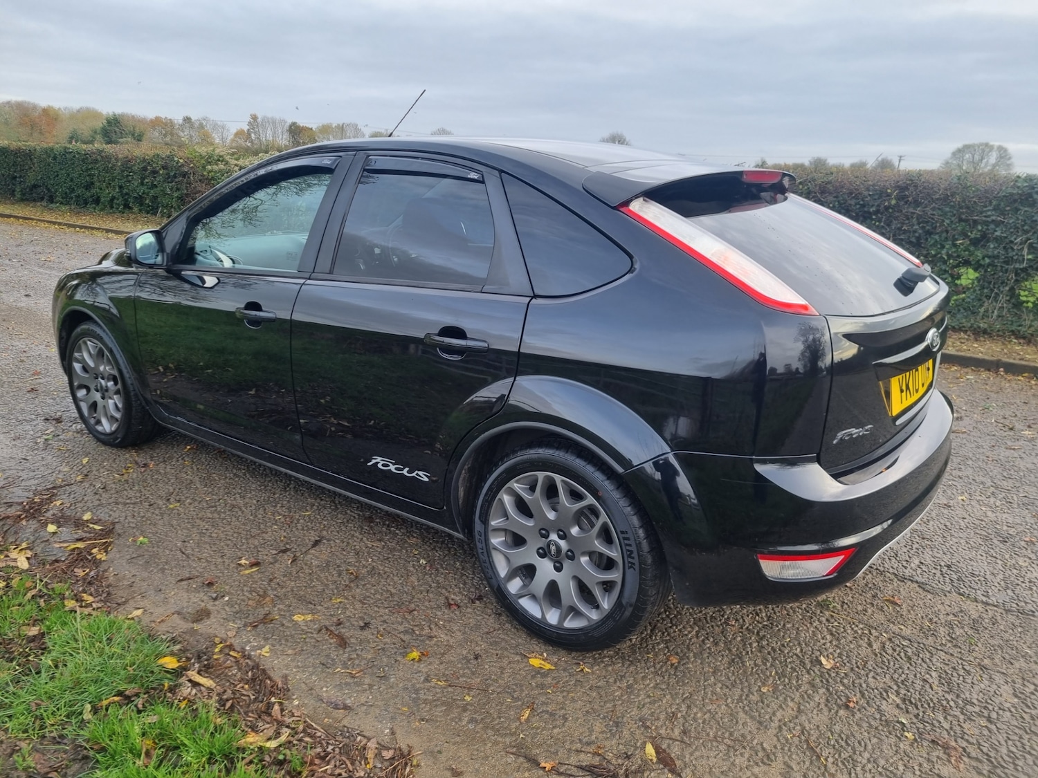 Used Ford Focus 2010 for sale - 76532536: Photo 7