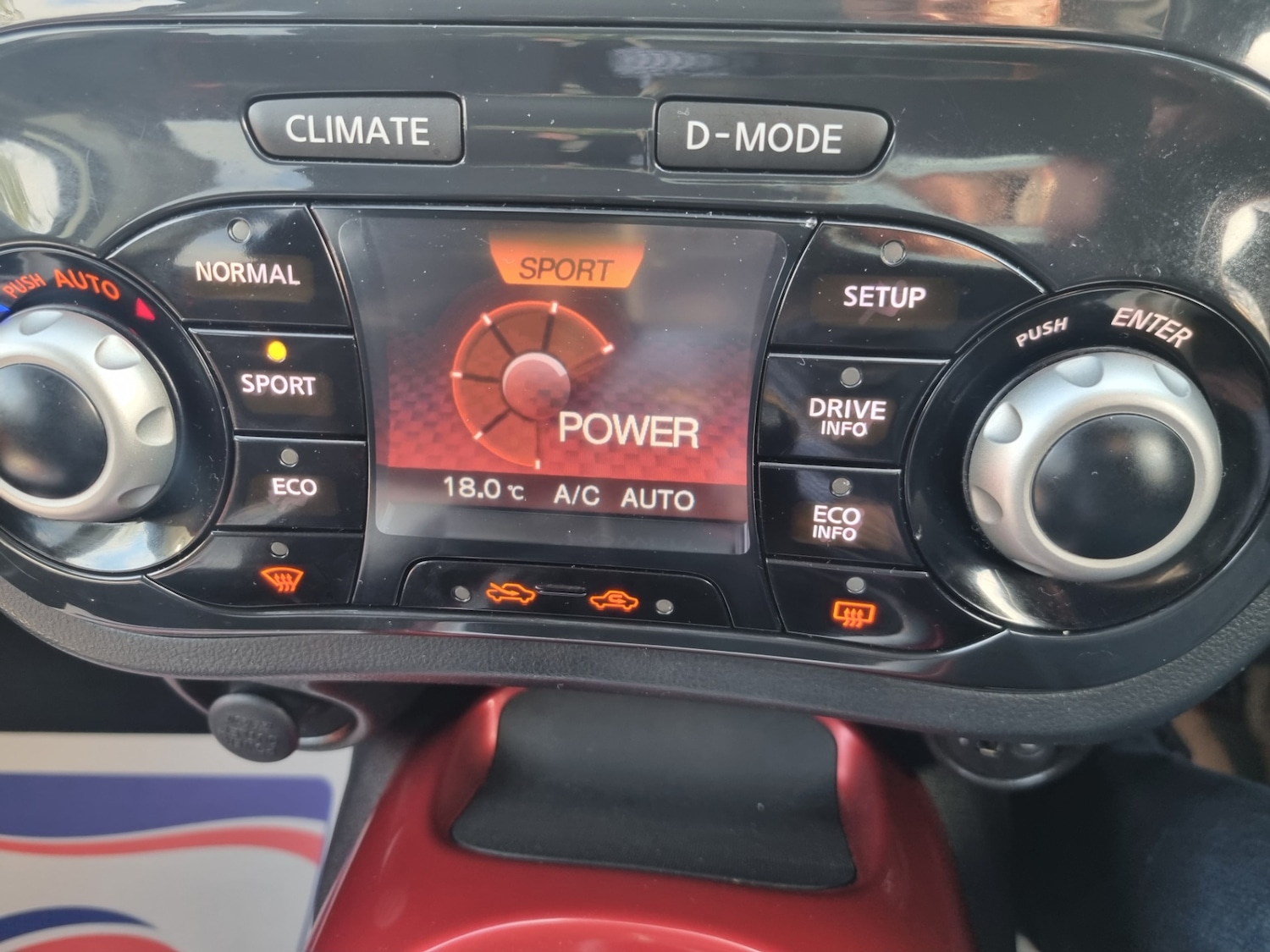 Used Nissan Juke 2012 for sale - 76194410: Photo 25