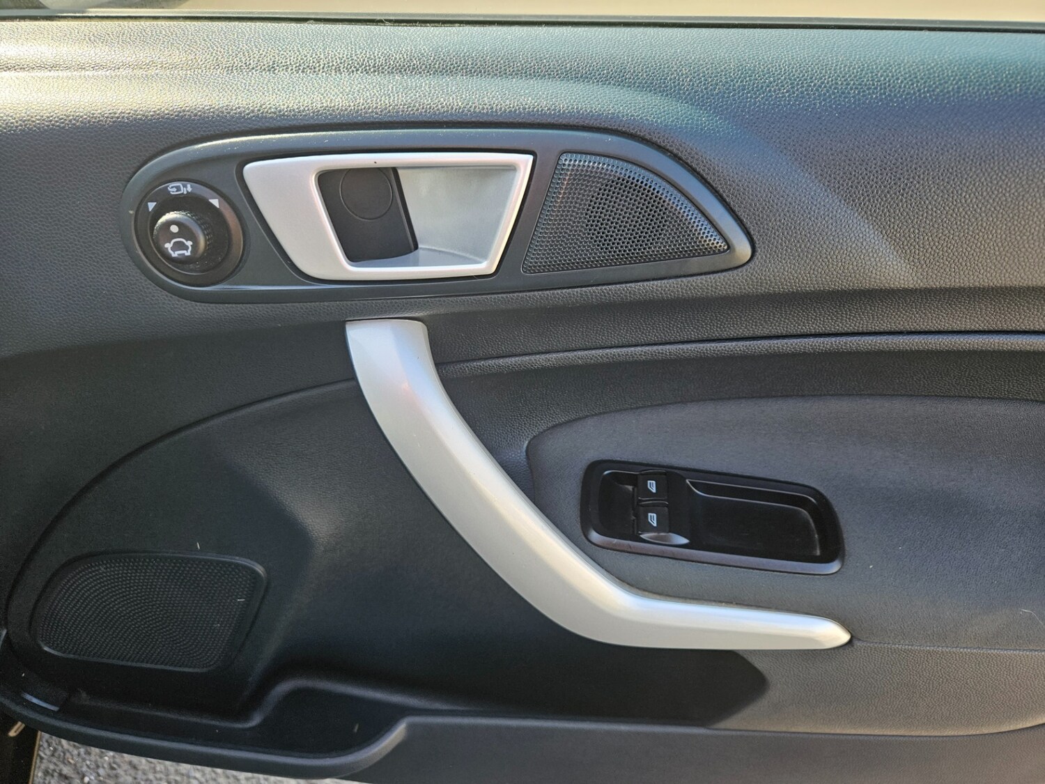 Used Ford Fiesta 2012 for sale - 77759297: Photo 19