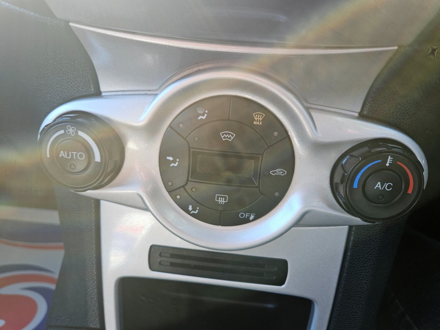 Used Ford Fiesta 2012 for sale - 77759297: Photo 24