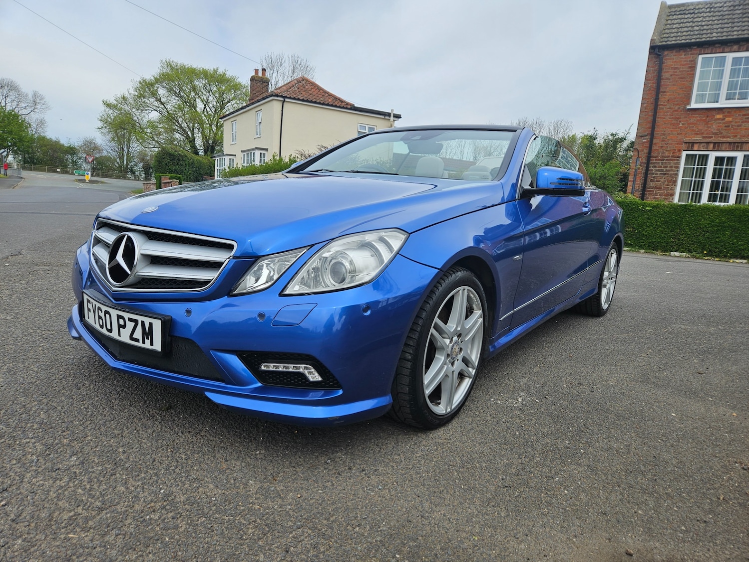 Used Mercedes-Benz E Class 2010 for sale - 78177139: Photo 11