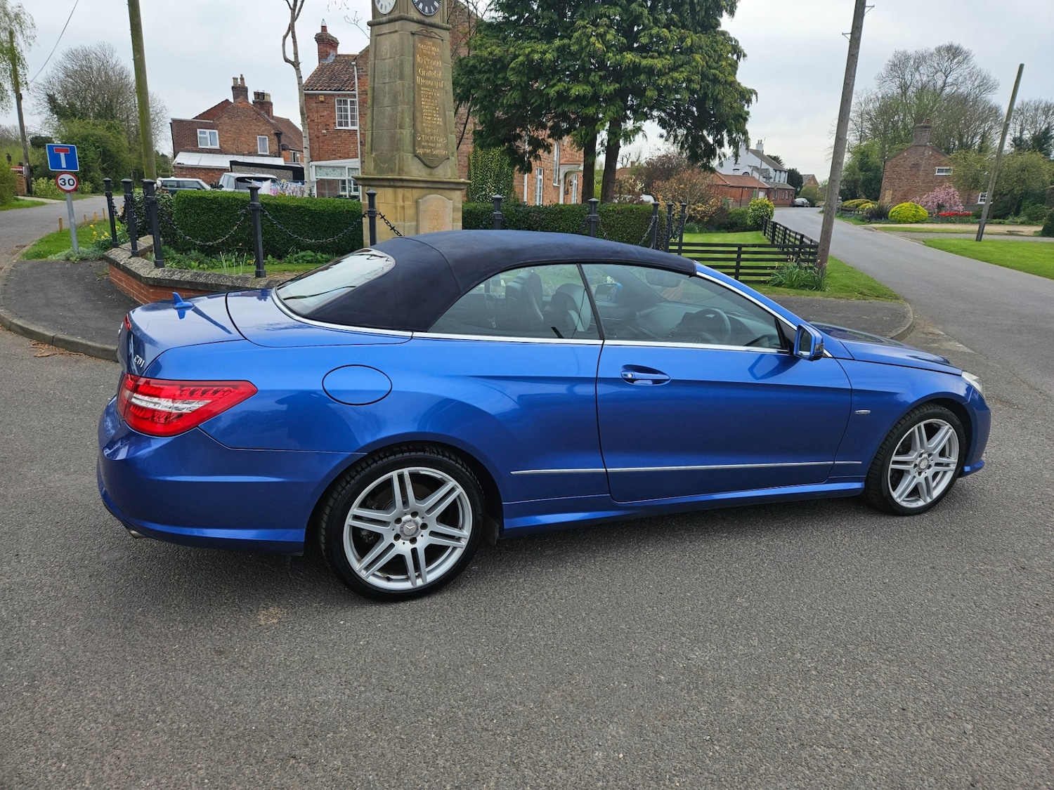 Used Mercedes-Benz E Class 2010 for sale - 78177139: Photo 13