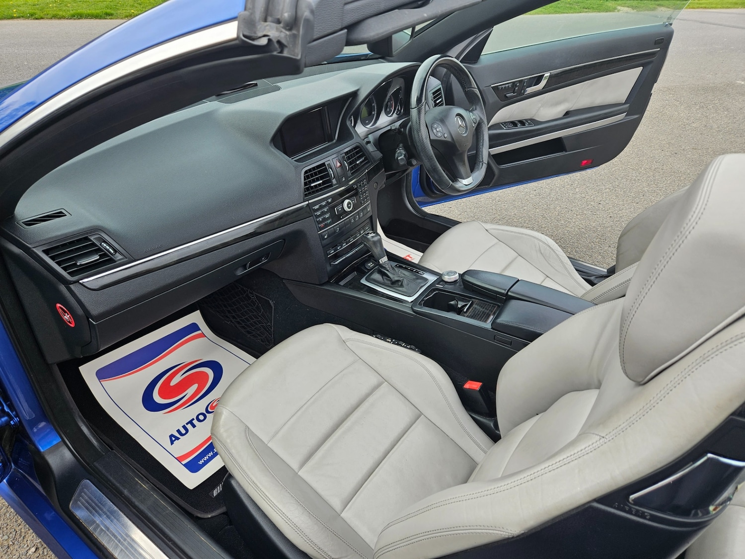 Used Mercedes-Benz E Class 2010 for sale - 78177139: Photo 22