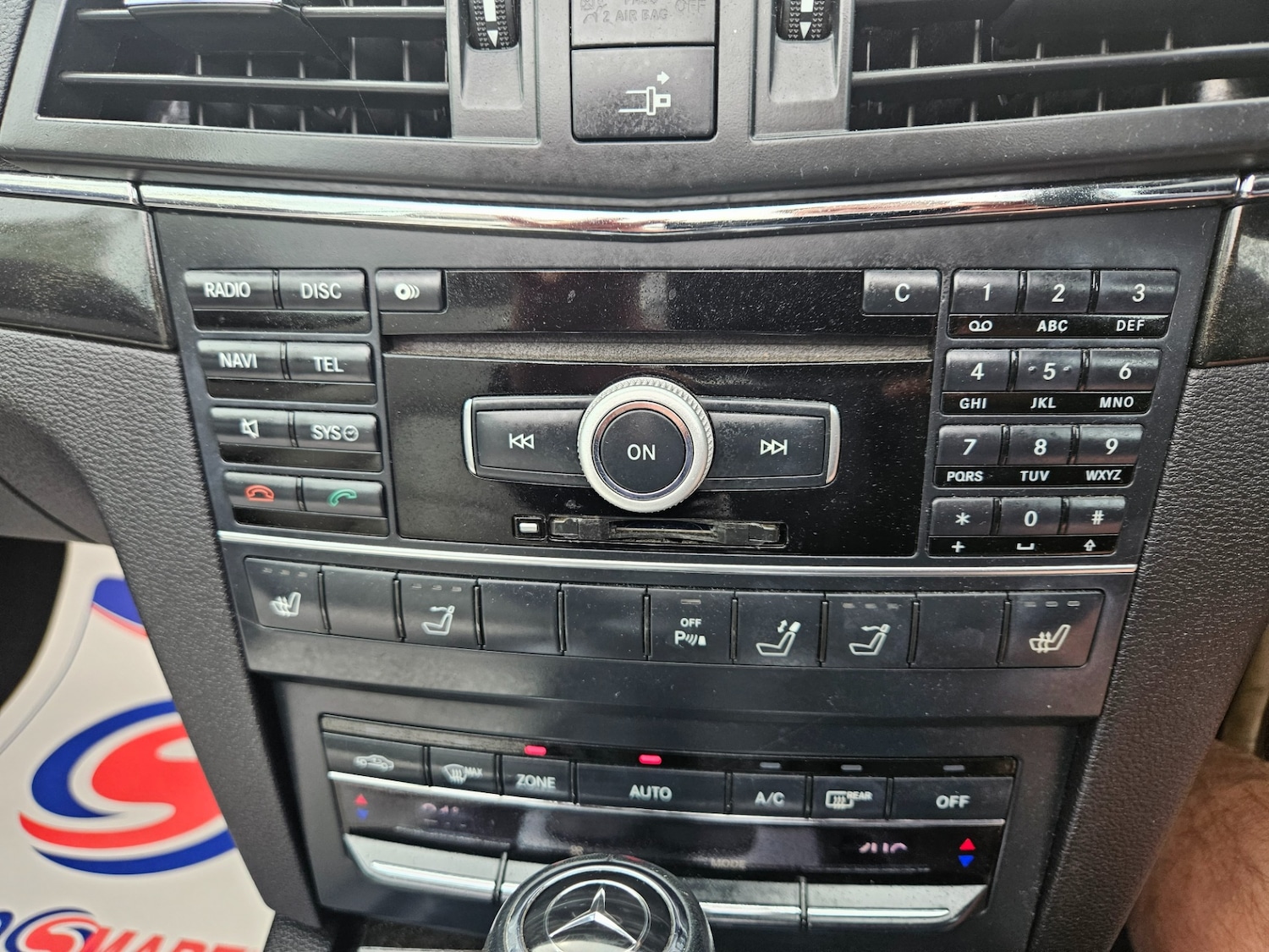 Used Mercedes-Benz E Class 2010 for sale - 78177139: Photo 30