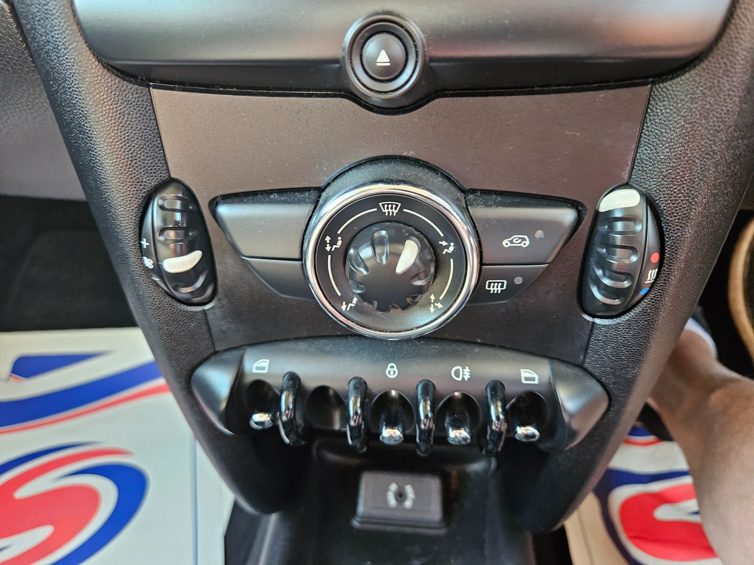 Used MINI Hatch 2012 for sale - 77662849: Photo 16