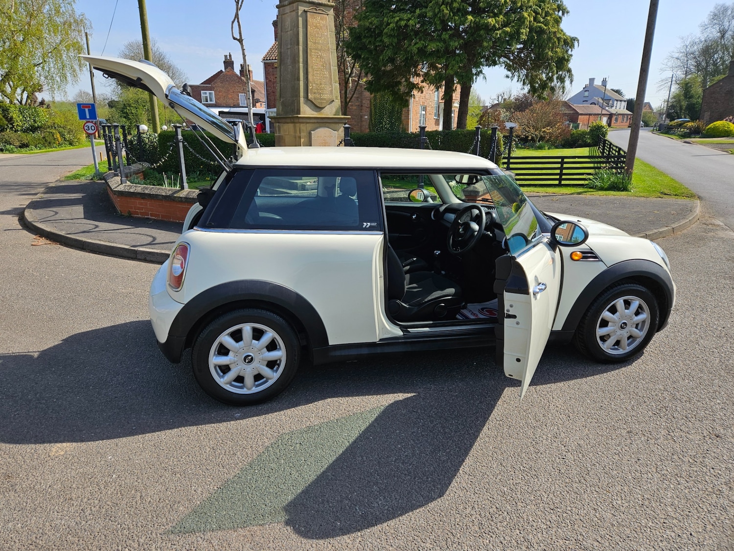 Used MINI Hatch 2012 for sale - 77662849: Photo 3