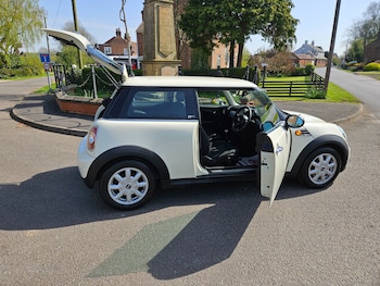 Used MINI Hatch 2012 for sale - 77662849: Photo