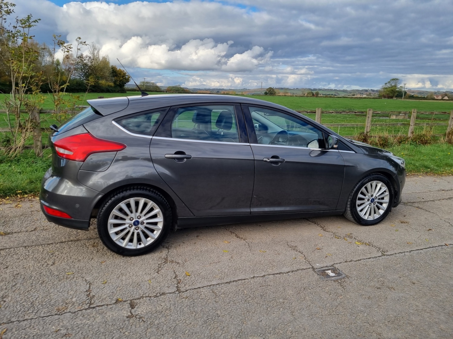 Used Ford Focus 2015 for sale - 76319780: Photo 8