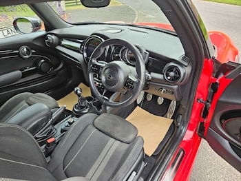 Used MINI Hatch 2021 for sale - 79043725: Photo