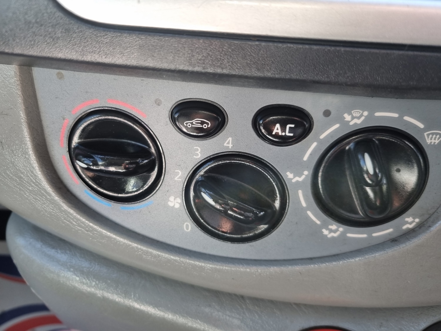 Used Vauxhall Vivaro 2014 for sale - 77813082: Photo 18