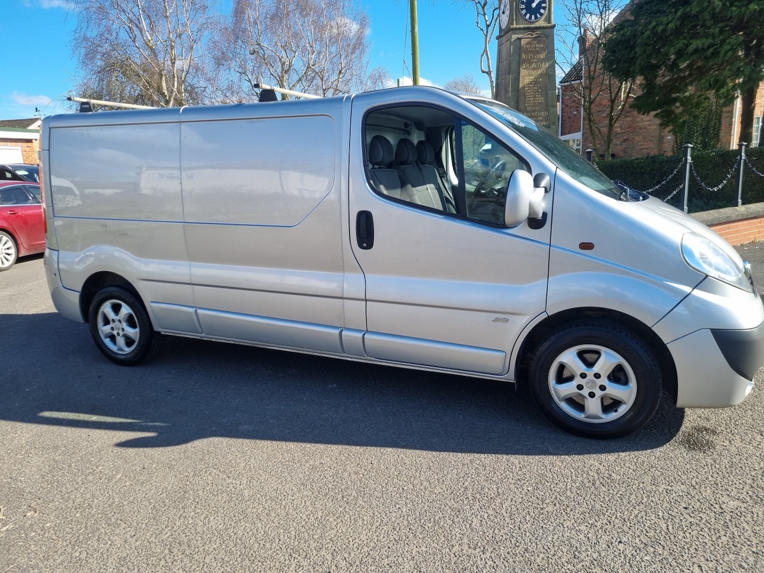 Used Vauxhall Vivaro 2014 for sale - 77813082: Photo 5