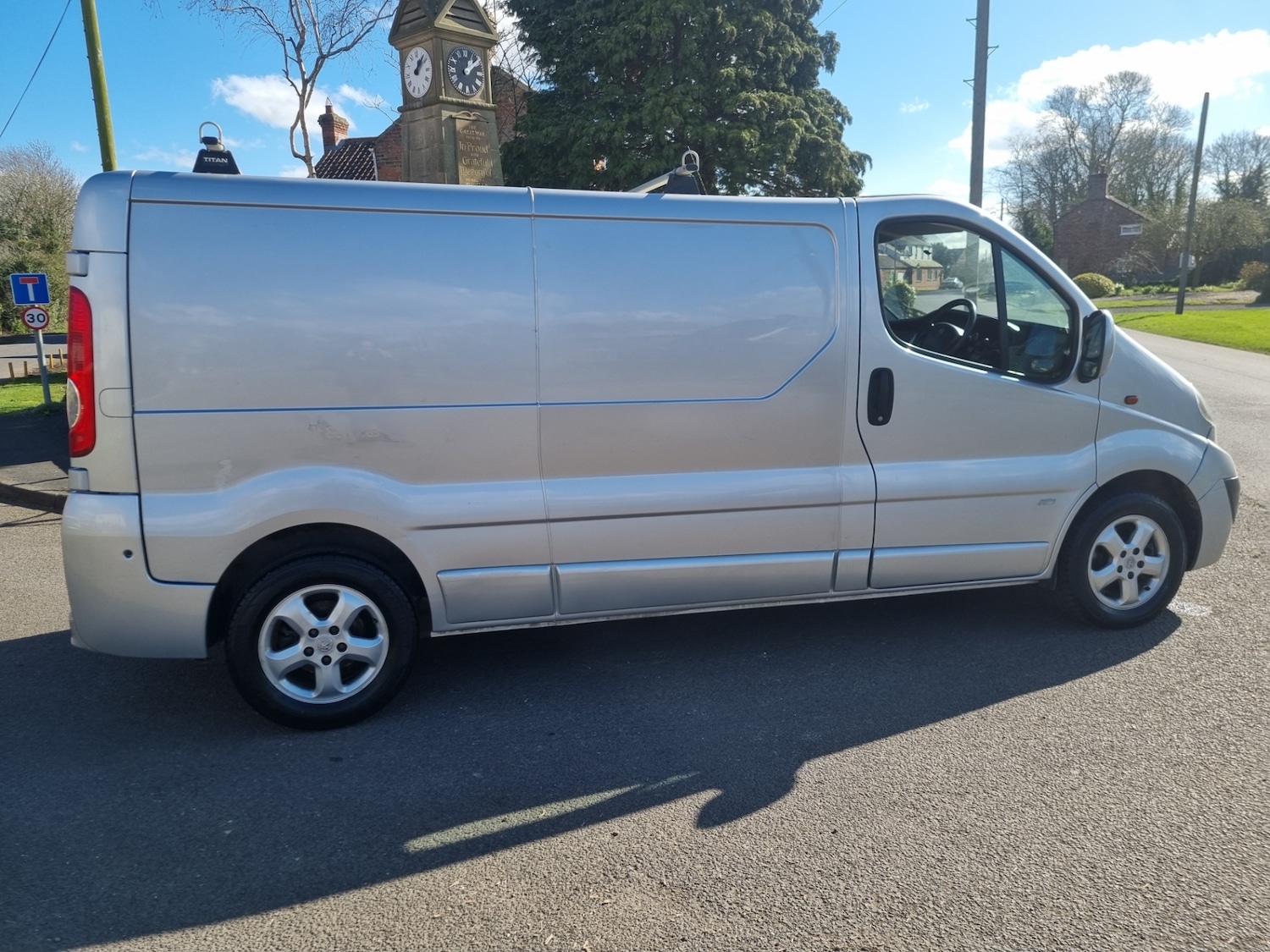 Used Vauxhall Vivaro 2014 for sale - 77813082: Photo 8