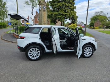 Used Land Rover Range Rover Evoque 2017 for sale - 78508510: Photo