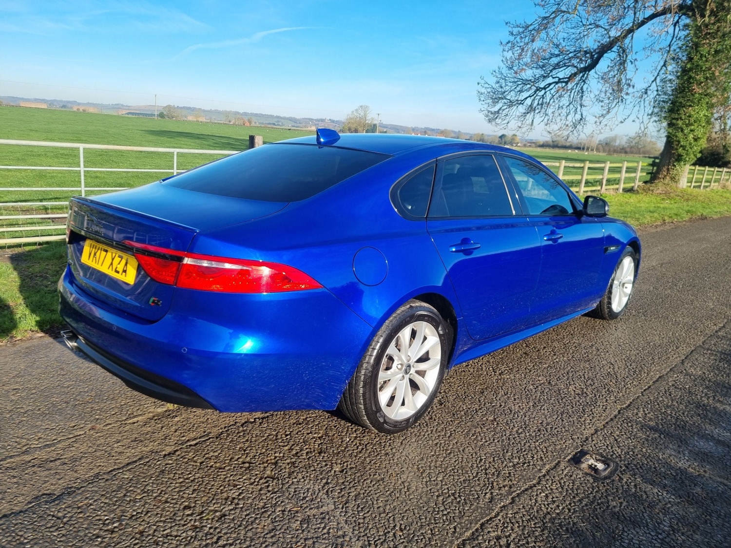 Used Jaguar XF 2017 for sale - 76694680: Photo 13