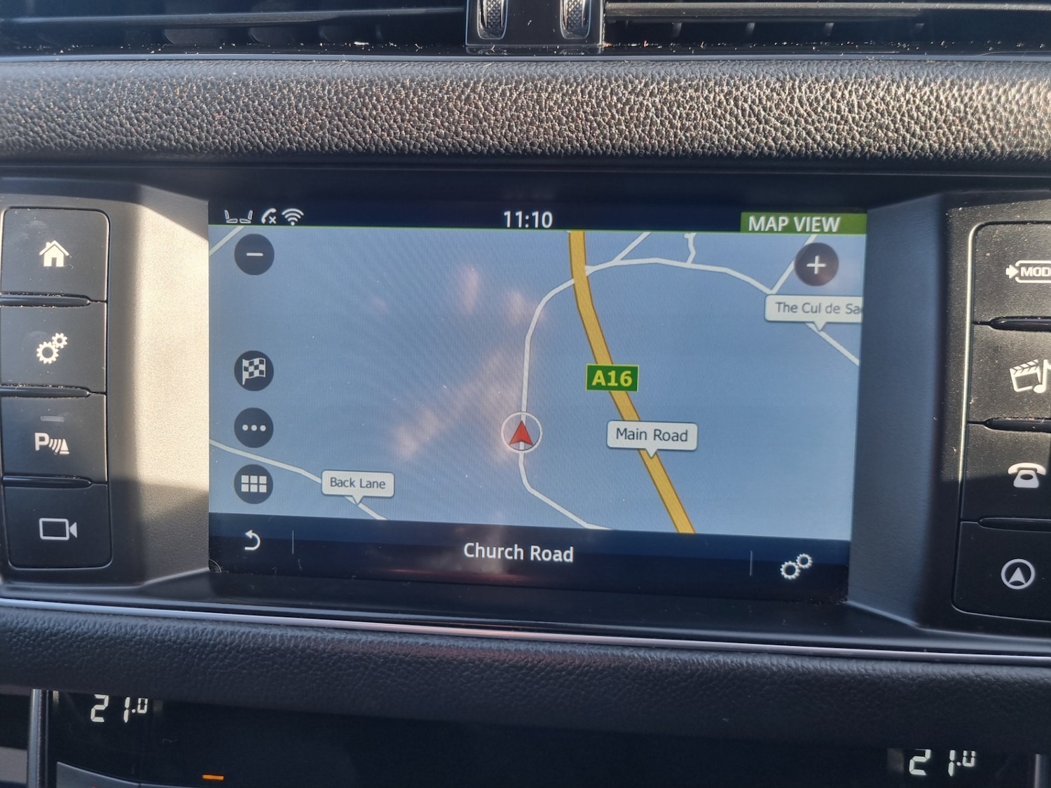 Used Jaguar XF 2017 for sale - 76694680: Photo 18