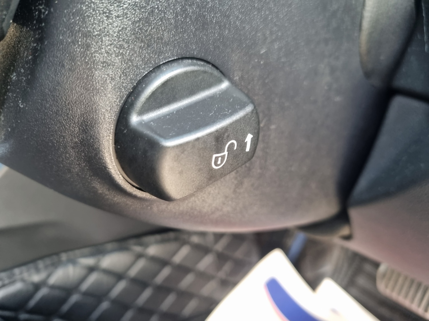 Used Jaguar XF 2017 for sale - 76694680: Photo 23