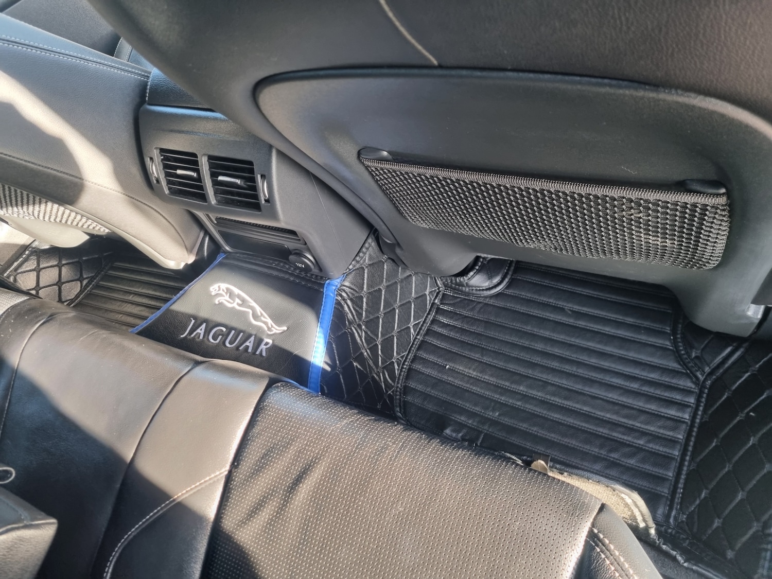 Used Jaguar XF 2017 for sale - 76694680: Photo 25