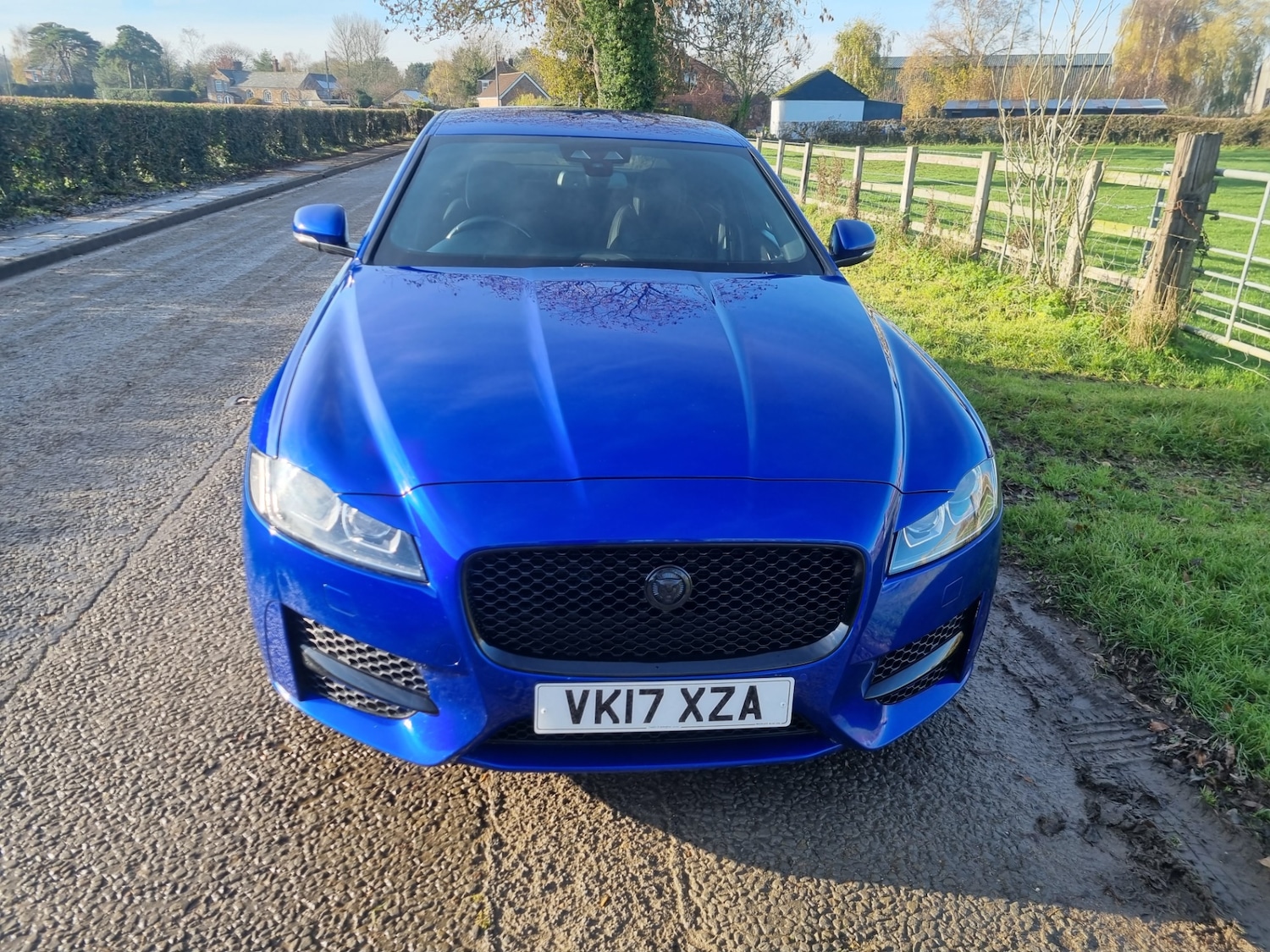 Used Jaguar XF 2017 for sale - 76694680: Photo 4