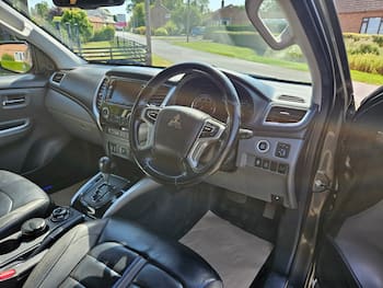 Used Mitsubishi L200 2017 for sale - 79614472: Photo