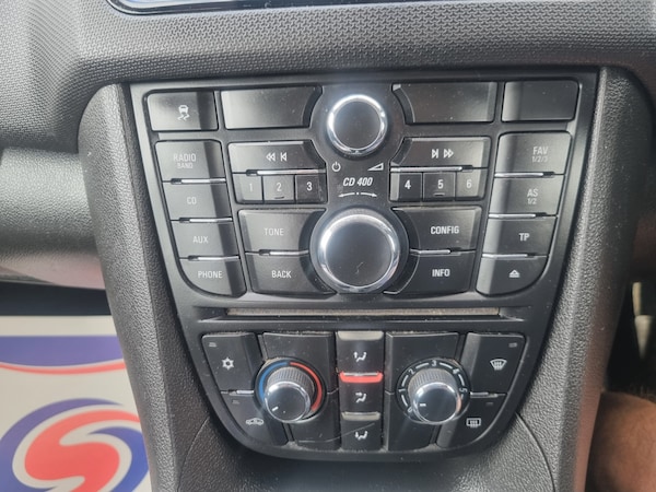 Used Vauxhall Meriva 2015 for sale - 75628334: Photo 21