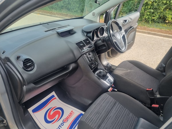 Used Vauxhall Meriva 2015 for sale - 75628334: Photo 23