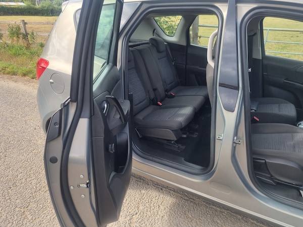 Used Vauxhall Meriva 2015 for sale - 75628334: Photo 25