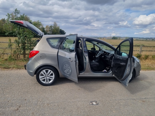 Used Vauxhall Meriva 2015 for sale - 75628334: Photo 3