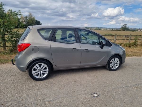 Used Vauxhall Meriva 2015 for sale - 75628334: Photo 8
