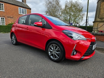 Used Toyota Yaris 2019 for sale - 78106006: Photo