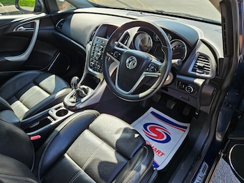 Used Vauxhall Astra 2011 for sale - 78452360: Photo