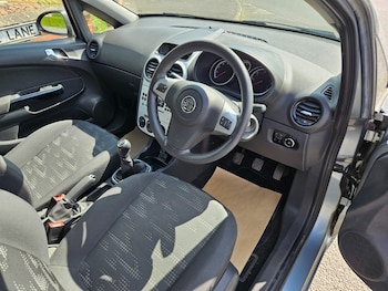 Used Vauxhall Corsa 2011 for sale - 79456770: Photo