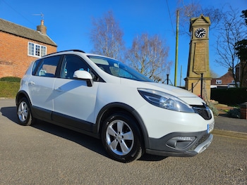 Used Renault Scenic Xmod 2015 for sale - 77745167: Photo