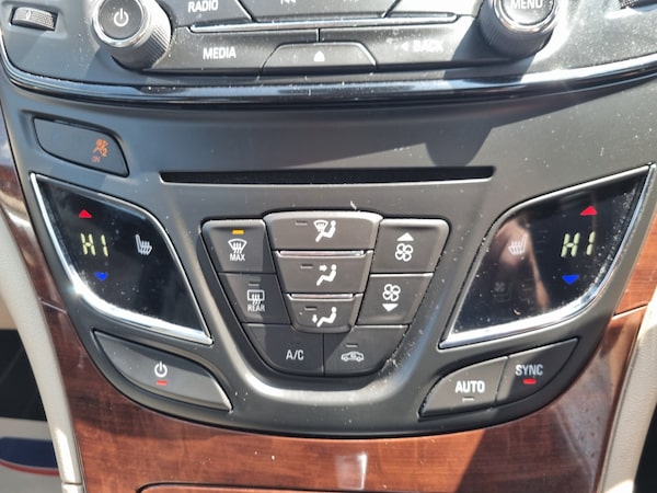 Used Vauxhall Insignia 2014 for sale - 74961293: Photo 28