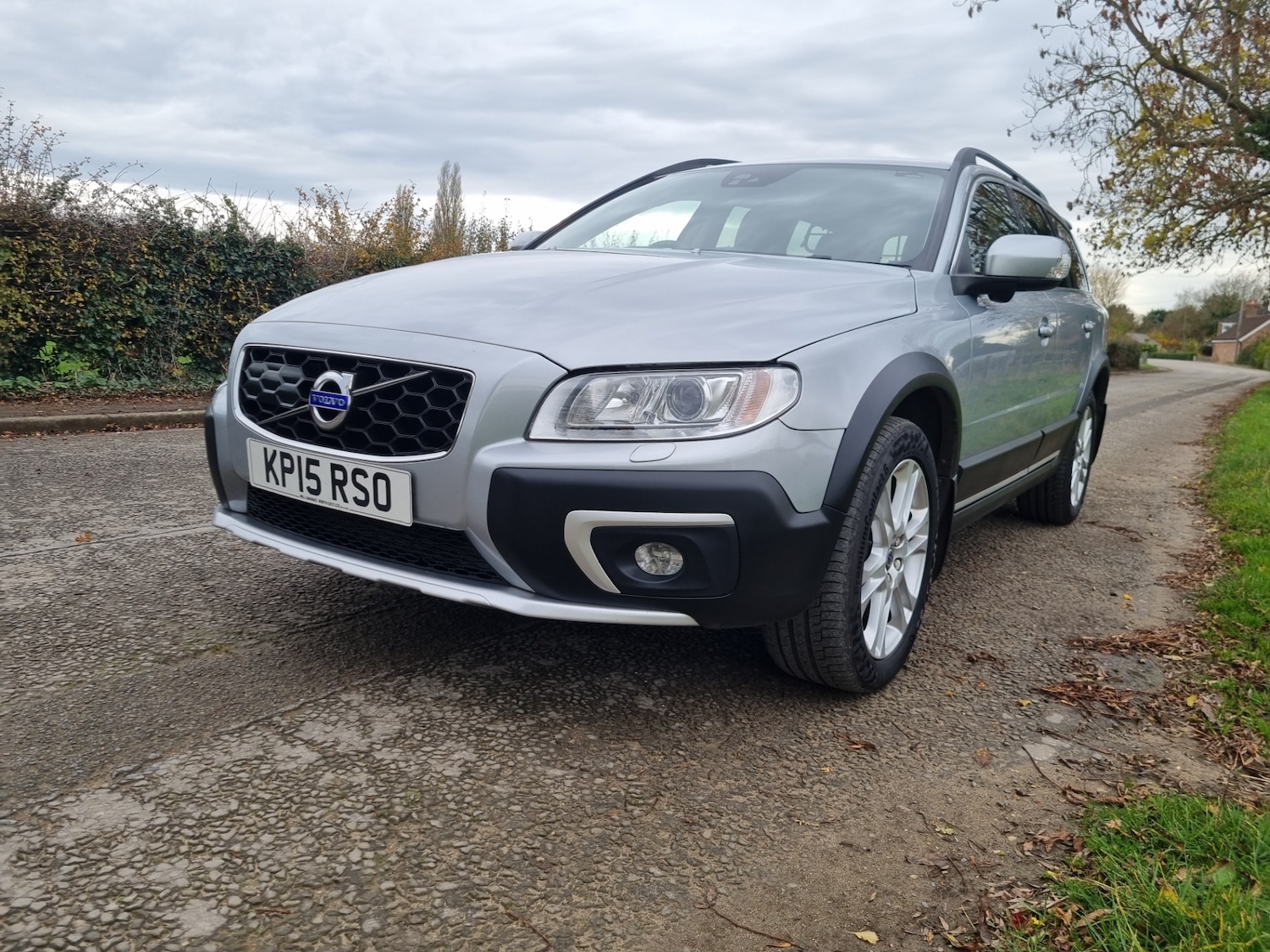 Used Volvo XC70 2015 for sale - 76477451: Photo 4