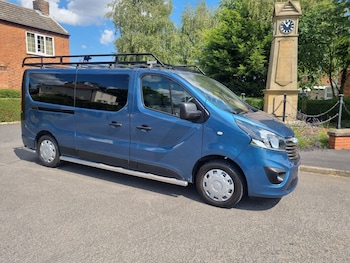 Used Vauxhall Vivaro 2016 for sale - 75251055: Photo