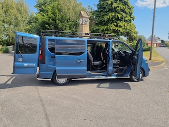 Used Vauxhall Vivaro 2016 for sale - 75251055: Photo