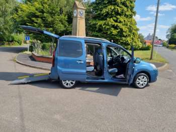 Used Citroen Berlingo 2014 for sale - 74970182: Photo