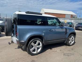 Used Land Rover Defender 2021 for sale - 75031660: Photo