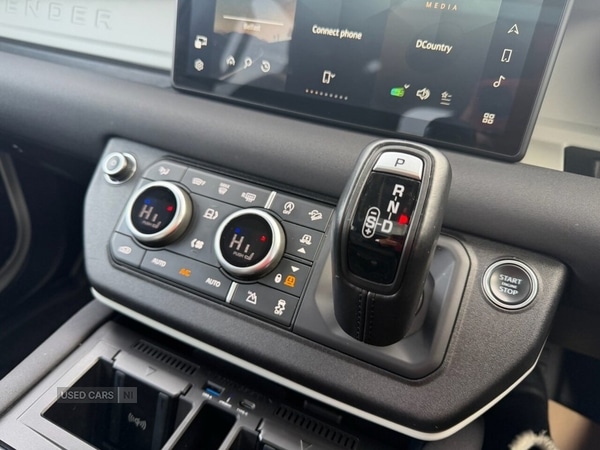 Used Land Rover Defender 2022 for sale - 78102108: Photo 12