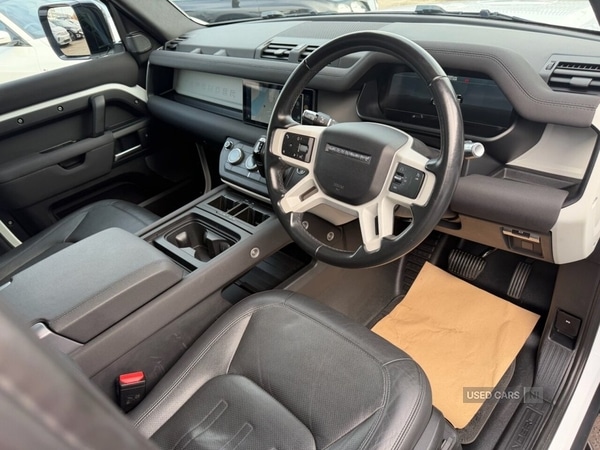 Used Land Rover Defender 2022 for sale - 78102108: Photo 13