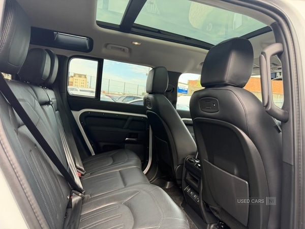 Used Land Rover Defender 2022 for sale - 78102108: Photo 21