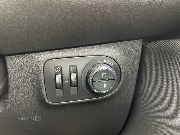 Used Vauxhall Corsa 2015 for sale - 76350017: Photo 26