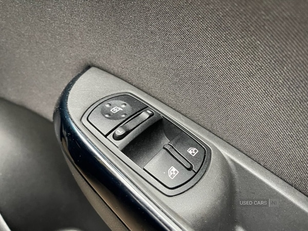 Used Vauxhall Corsa 2015 for sale - 76350017: Photo 27