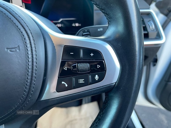 Used BMW i4 2022 for sale - 76634599: Photo 33