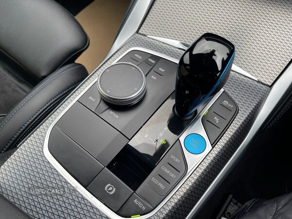 Used BMW i4 2022 for sale - 77396852: Photo 27