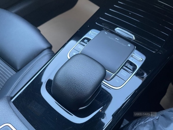 Used Mercedes-Benz A-Class 2018 for sale - 76942736: Photo 11