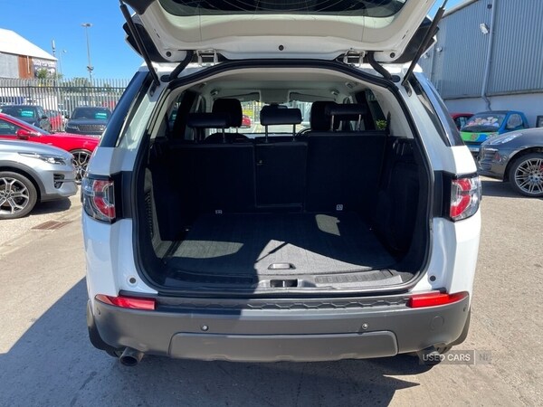 Used Land Rover Discovery Sport 2017 for sale - 75233657: Photo 43