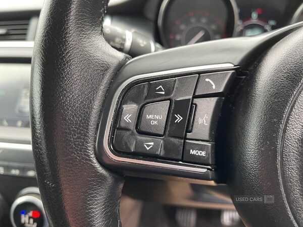 Used Jaguar E-Pace 2019 for sale - 76296519: Photo 21
