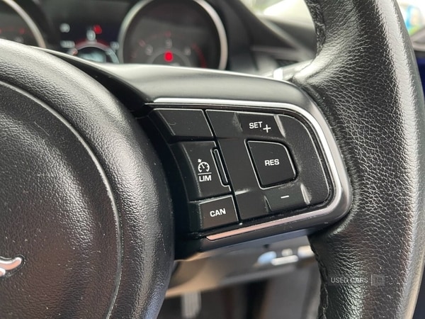 Used Jaguar E-Pace 2019 for sale - 76296519: Photo 23