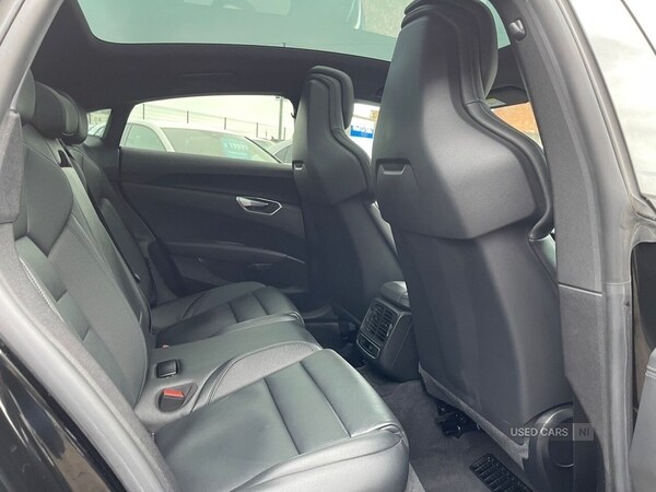 Used Audi e-tron GT 2022 for sale - 76372135: Photo 21